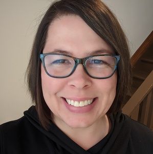 Meet your Posher, Aileen